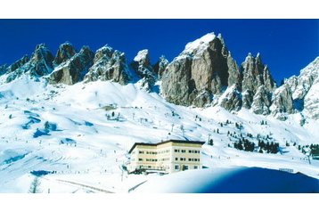 Италия Hotel Passo Gardena, Екстериор